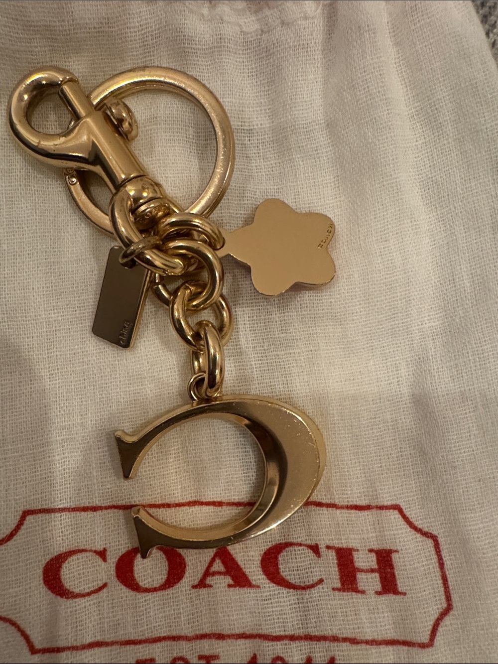 NWOT, Coach vintage gold “C” key fob/ bag charm in gold . - Picture 4 of 6